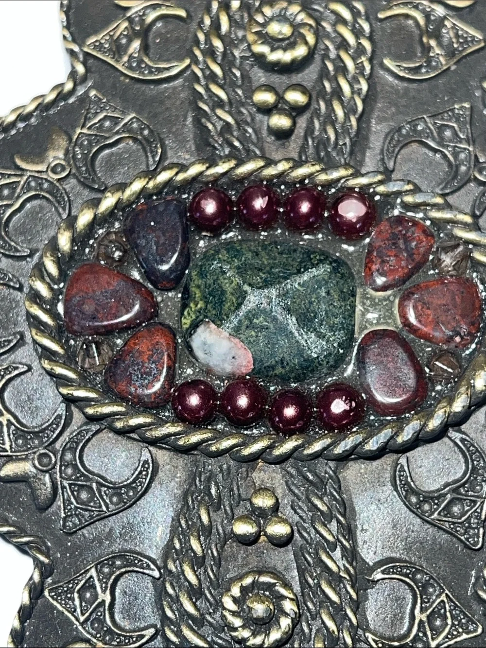Ornate Metal Belt Buckle with Green Center and Burgundy Accents Stones